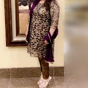 Pakistni party wear suit